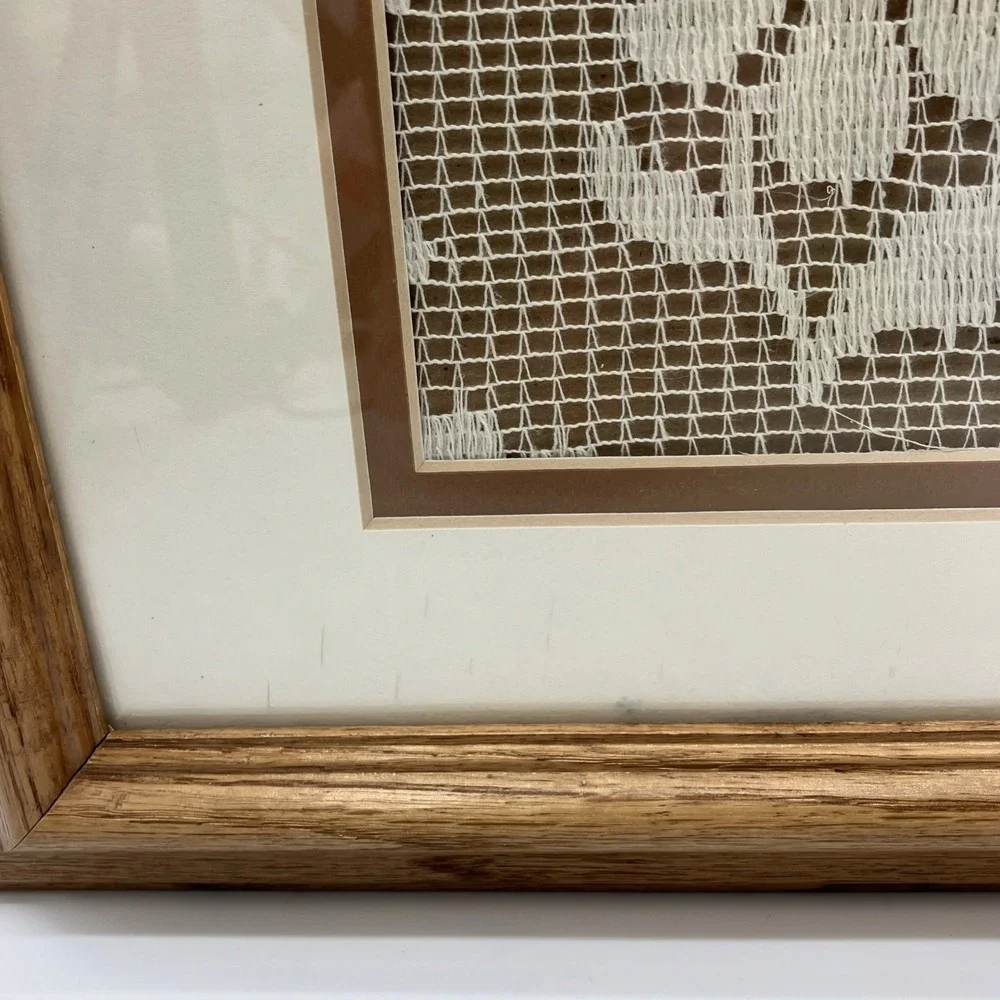 Vtg. Framed Doily‎ Scottie Dog Scottish Terrier Butterfly Flower Wall Hanging